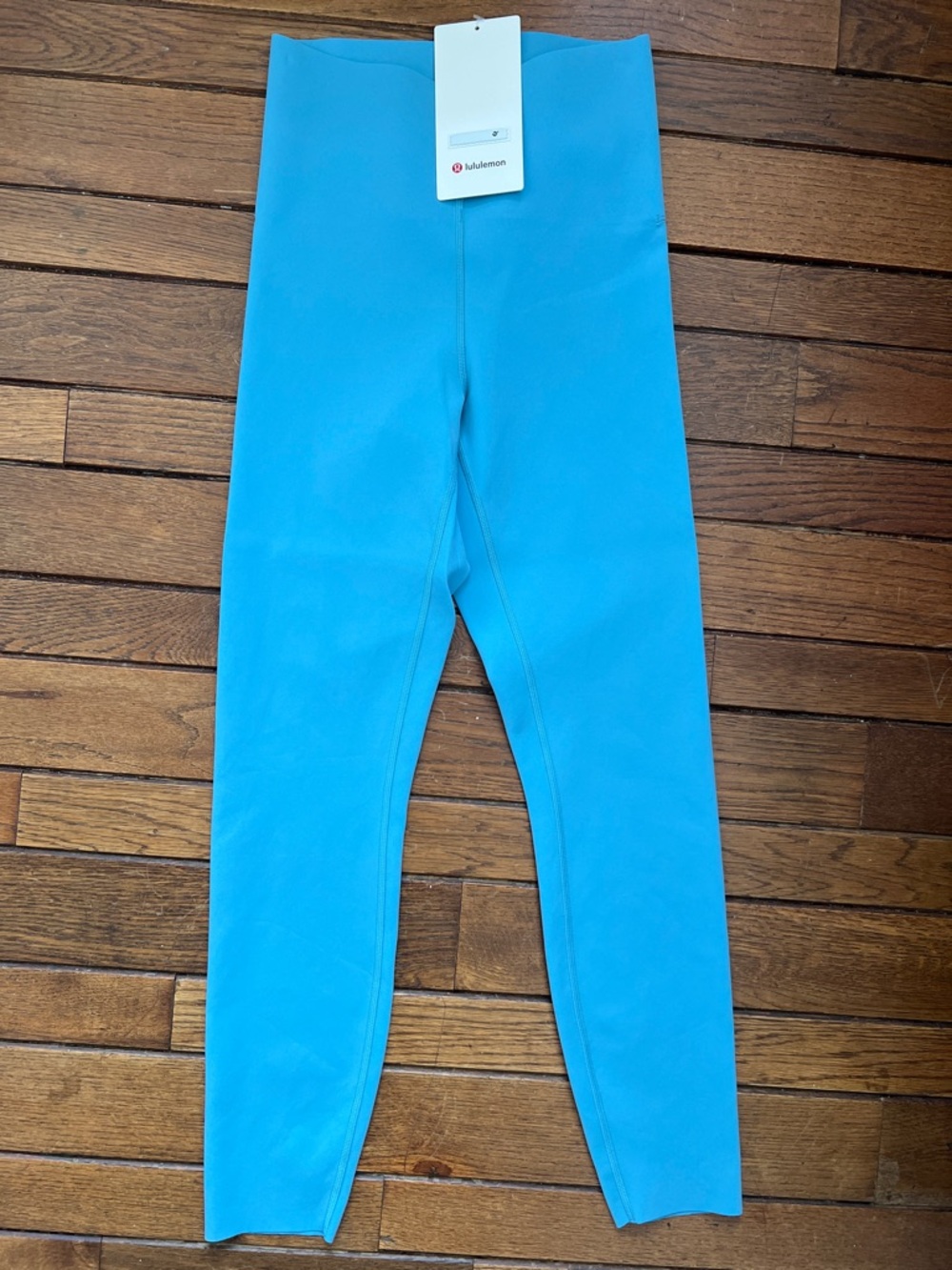 Lululemon Washed Blue Glow Up Leggings Size 6 NWT